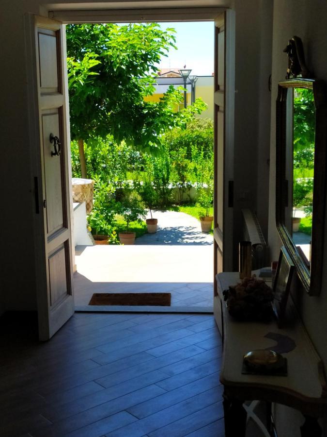 B&B Villa La Bouganville 卡麦奥雷 外观 照片
